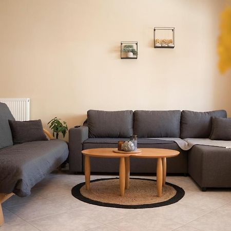 Silene Luxury Apartment Néa Péramos Eksteriør bilde