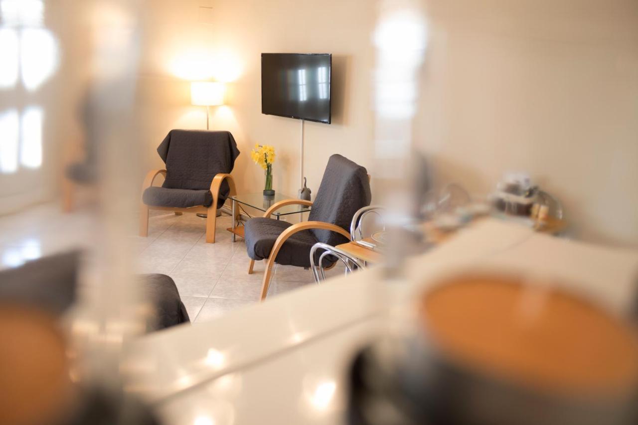 Silene Luxury Apartment Néa Péramos Eksteriør bilde